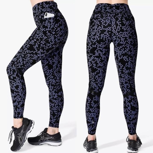 Sweaty Betty Pants - NWT Sweaty Betty Zero Gravity 7/8 Blue Triangle Print Leggings Size Small